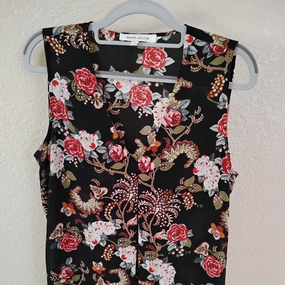 ❤️Rose + Olive Black Floral tank  summer boho peasant indie fairy